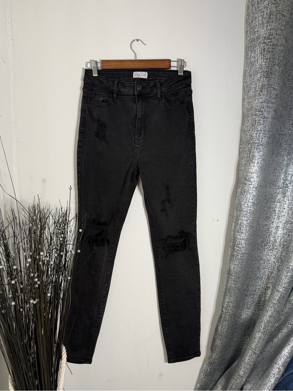 CELLO Black Ripped High-Rise Skinny Jeans inseam 27
